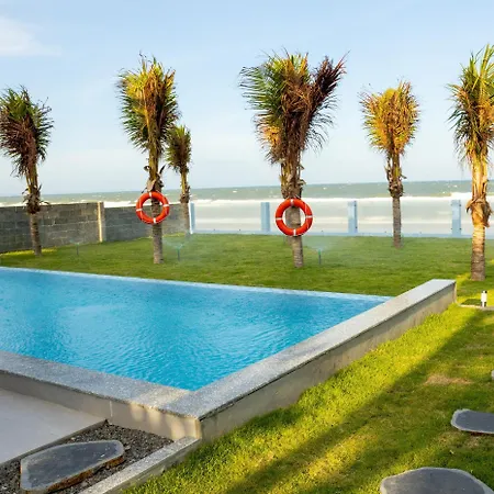 Phan Thiet Beachfront Garden Villa